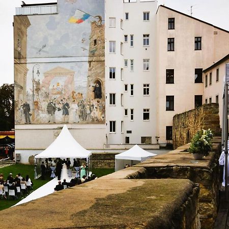 Hotel Rous Pilzno Zewnętrze zdjęcie