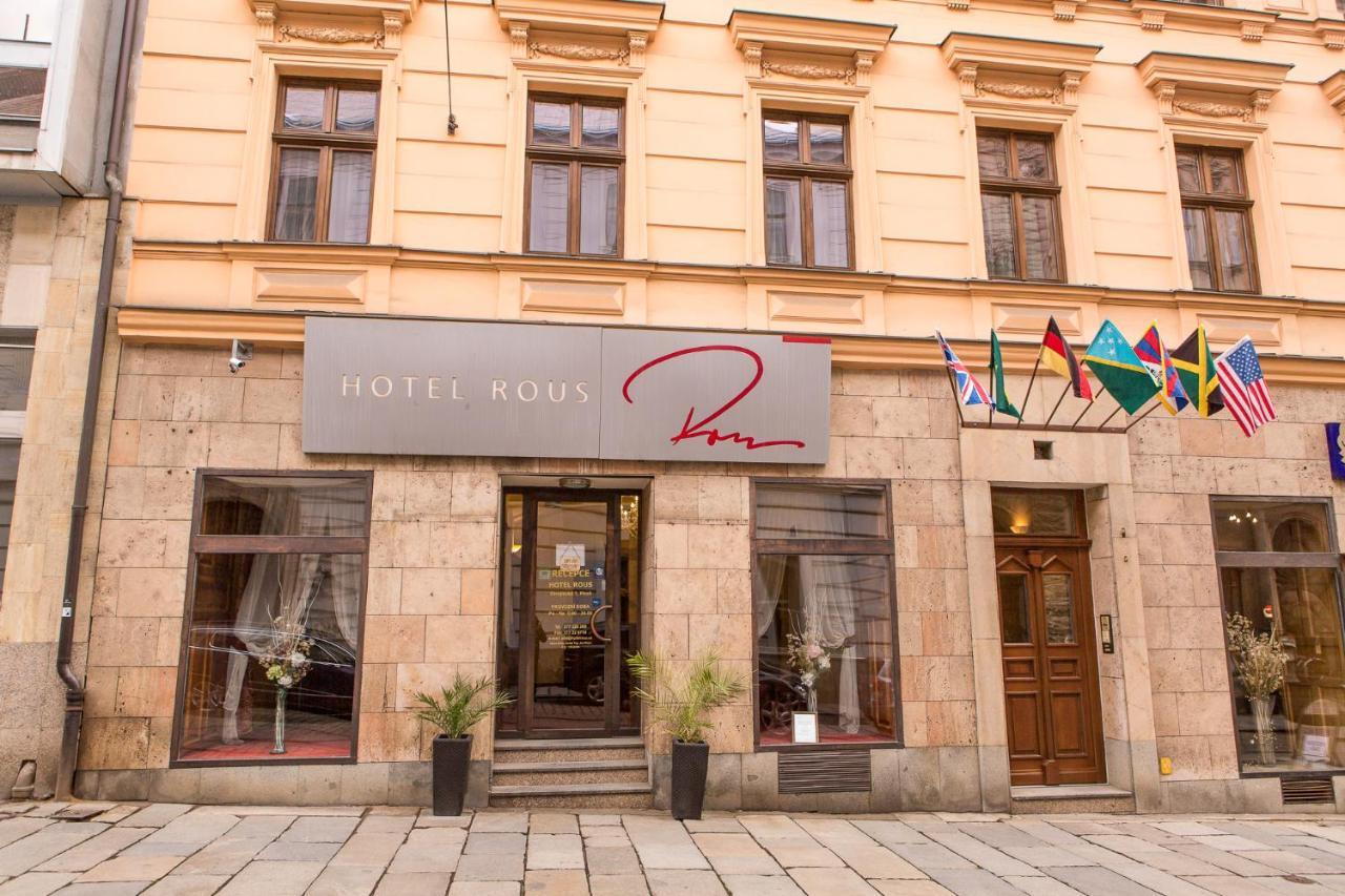 Hotel Rous Pilzno Zewnętrze zdjęcie